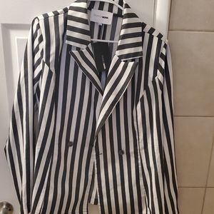 Fashion Nova striped blazer